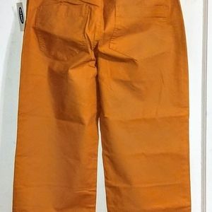 Old Navy Capri Pants